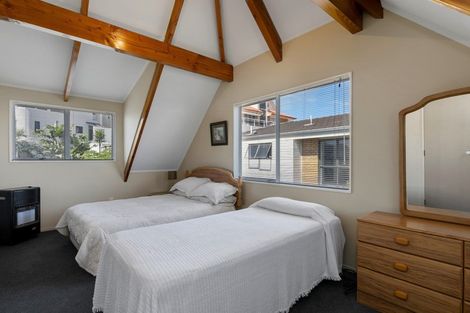 Photo of property in 5 May Street, Mount Maunganui, 3116