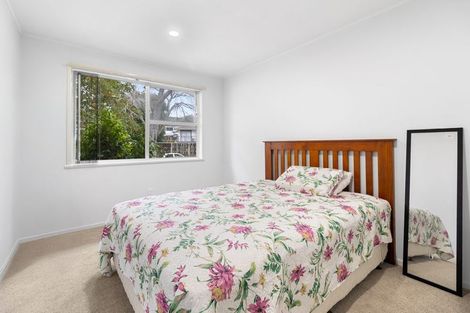 Photo of property in 5 Powrie Street, Glenfield, Auckland, 0629