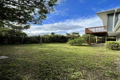 Photo of property in 1/17 Glenvar Road, Torbay, Auckland, 0630