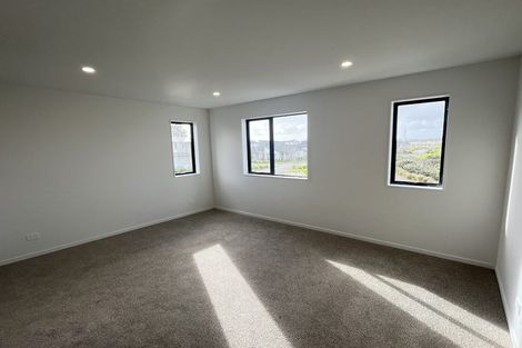 Photo of property in 3 Ahunga Road, Karaka, 2113