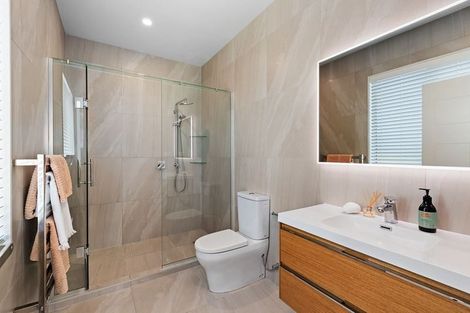 Photo of property in 9 Walter Ruddock Avenue, Kumeu, 0810