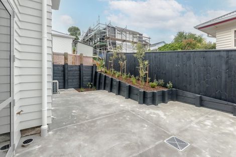 Photo of property in 27b Ranui Terrace, Tawa, Wellington, 5028