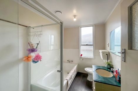 Photo of property in 294 Princes Street, Strathern, Invercargill, 9812