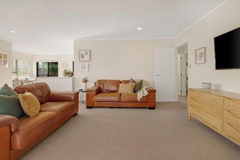 Photo of property in 17a Sydney Street, Hauraki, Auckland, 0622