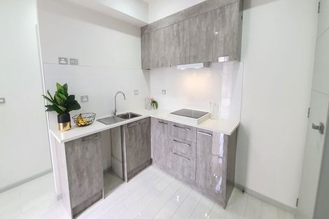 Photo of property in 12 Fong Road, Flat Bush, Auckland, 2019