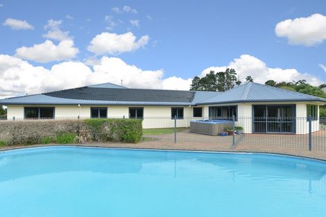 Photo of property in 268 Awaroa River Road, Abbey Caves, Whangarei, 0110