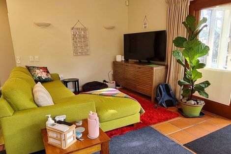 Photo of property in 40 Hall Crescent, Epuni, Lower Hutt, 5011