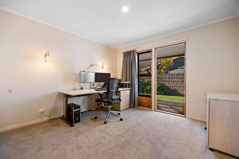 Photo of property in 18 Inverness Crescent, Arrowtown, 9302