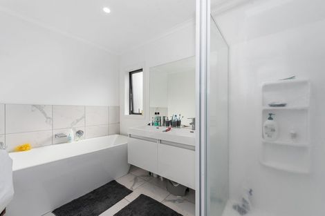 Photo of property in 13 Lavinias Way, Chartwell, Hamilton, 3210