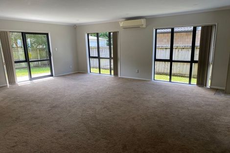 Photo of property in 813 Te Atatu Road, Te Atatu Peninsula, Auckland, 0610