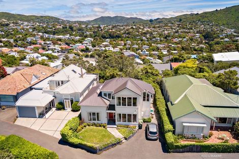 Photo of property in 22 Harbour View Road, Northland, Wellington, 6012