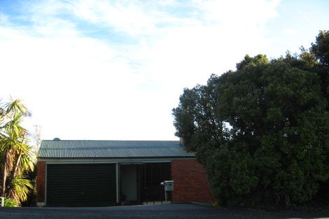 Photo of property in 19 Takahe Drive, Cashmere, Christchurch, 8022