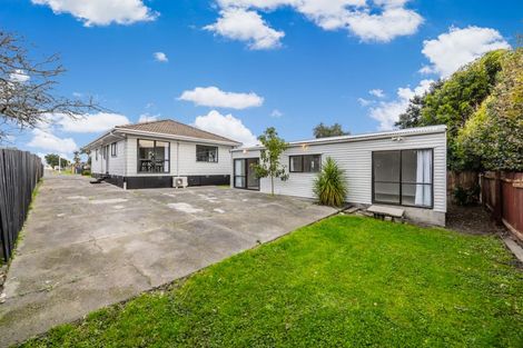 Photo of property in 53 Burundi Avenue, Clendon Park, Auckland, 2103