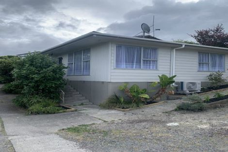 Photo of property in 19 Keegan Drive, Massey, Auckland, 0614