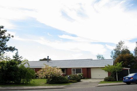 Photo of property in 32 West Belt, Rangiora, 7400