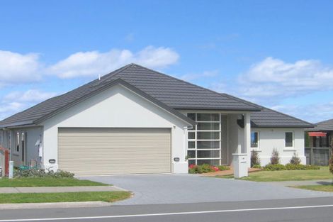 Photo of property in 19 Acacia Bay Road, Nukuhau, Taupo, 3330