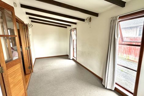 Photo of property in 7 Glenora Place, Hornby, Christchurch, 8042