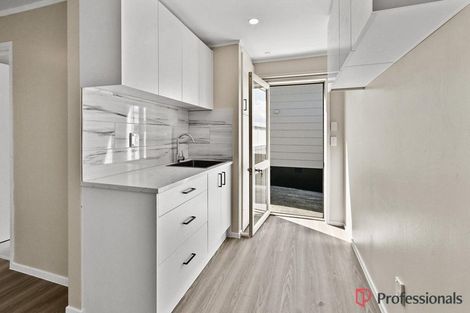 Photo of property in 31 Ilford Crescent, Mangere, Auckland, 2022