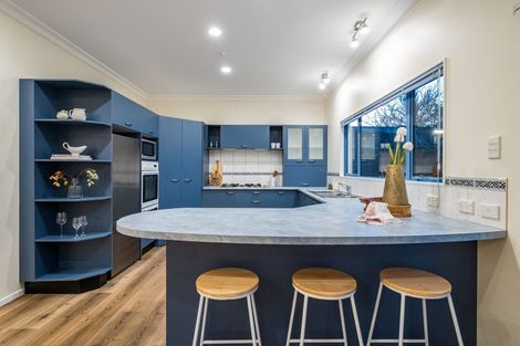 Photo of property in 3 Barque Crescent, Whitby, Porirua, 5024