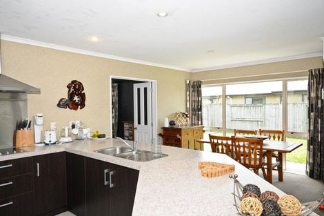 Photo of property in 3 Whitford Place, Rototuna North, Hamilton, 3210