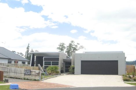 Photo of property in 9 Durmast Court, Cambridge, 3434