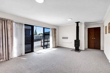 Photo of property in 65 Northgate, Strandon, New Plymouth, 4312