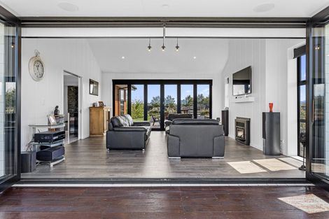 Photo of property in 18 Norris Drive, Swannanoa, Kaiapoi, 7692