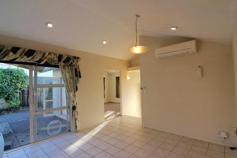 Photo of property in 20 Cinnabar Place, Westgate, Auckland, 0614