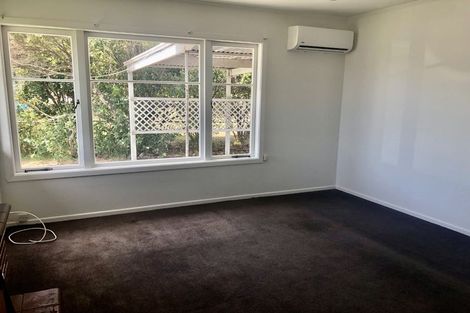 Photo of property in 40 Flanshaw Road, Te Atatu South, Auckland, 0610