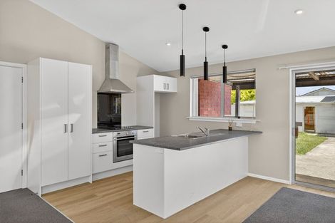 Photo of property in 66 Inwoods Road, Parklands, Christchurch, 8083