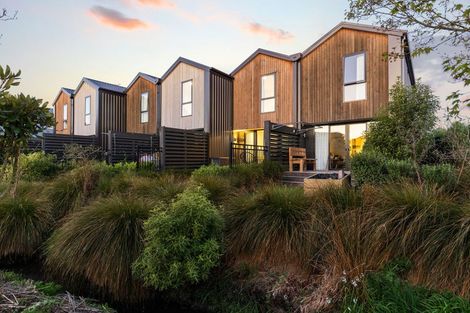 Photo of property in 2/111 Edgeware Road, St Albans, Christchurch, 8014
