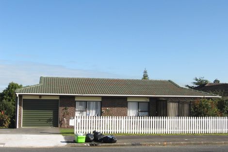 Photo of property in 1/40 Tawa Crescent, Manurewa, Auckland, 2102