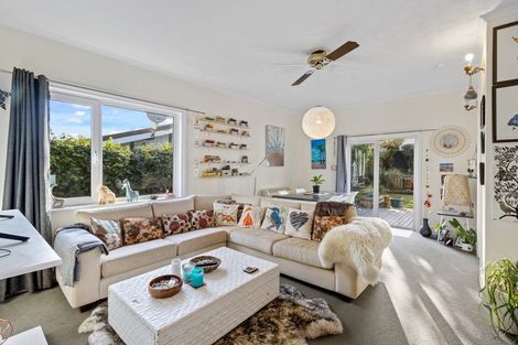 Photo of property in 41 Marriotts Road, North New Brighton, Christchurch, 8083