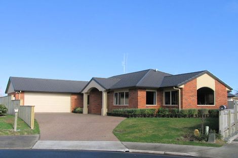 Photo of property in 16 Glengoyne Place, Rototuna, Hamilton, 3210