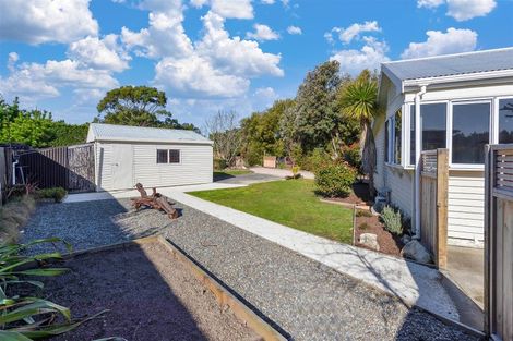 Photo of property in 18 Grierson Avenue, Amberley, 7481