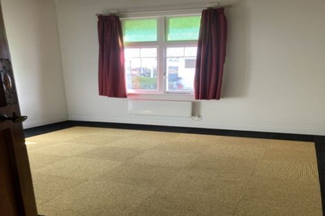 Photo of property in 6 Hurworth Place, College Estate, Whanganui, 4500