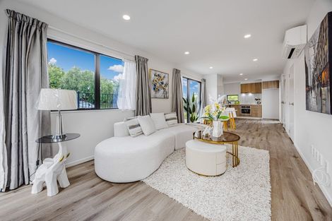 Photo of property in 1/2 Wood Street, Papakura, 2110