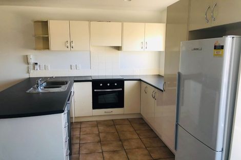 Photo of property in 3/57 Gladstone Road, Northcote, Auckland, 0627