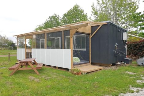 Photo of property in 152 Rimmer Road, Helensville, 0875