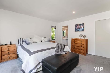 Photo of property in 17a Simla Crescent, Khandallah, Wellington, 6035