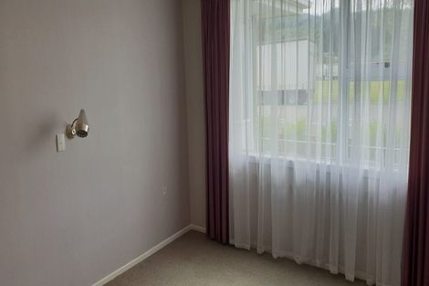 Photo of property in 18b Nelson Square, Picton, 7220