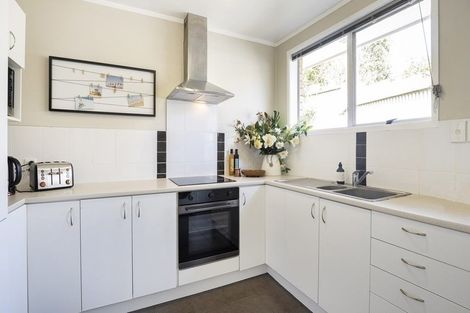 Photo of property in 5/252 Meola Road, Point Chevalier, Auckland, 1022