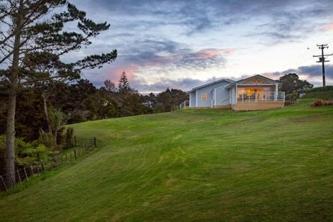 Photo of property in 180 Taylor Road, Waimauku, 0882