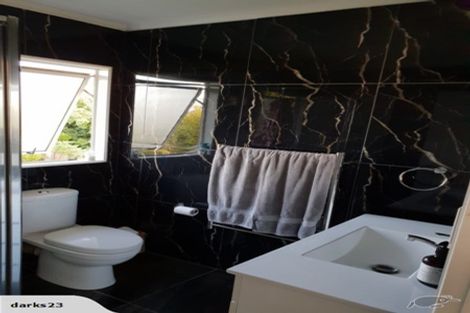 Photo of property in 1/61 Glenmore Road, Sunnyhills, Auckland, 2010