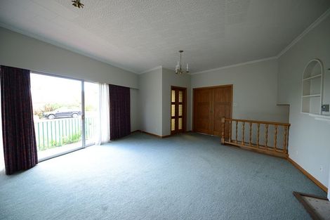 Photo of property in 63 Havelock Road, Havelock North, 4130