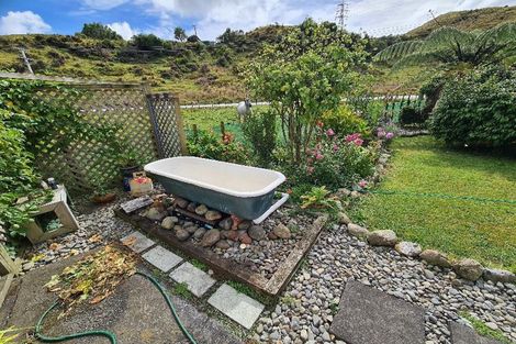 Photo of property in 347 Waitohu Valley Road, Otaki, 5583