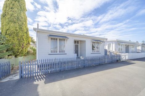 Photo of property in 180 Wellesley Road, Napier South, Napier, 4110