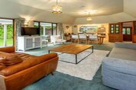 Photo of property in 33 O'connor Place, Burnside, Christchurch, 8053