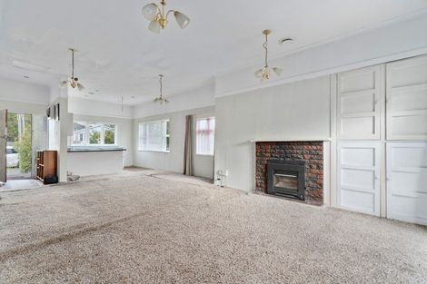 Photo of property in 30 Cambridge Terrace, Masterton, 5810