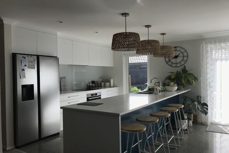 Photo of property in 31 Pakanga Grove, Pyes Pa, Tauranga, 3112